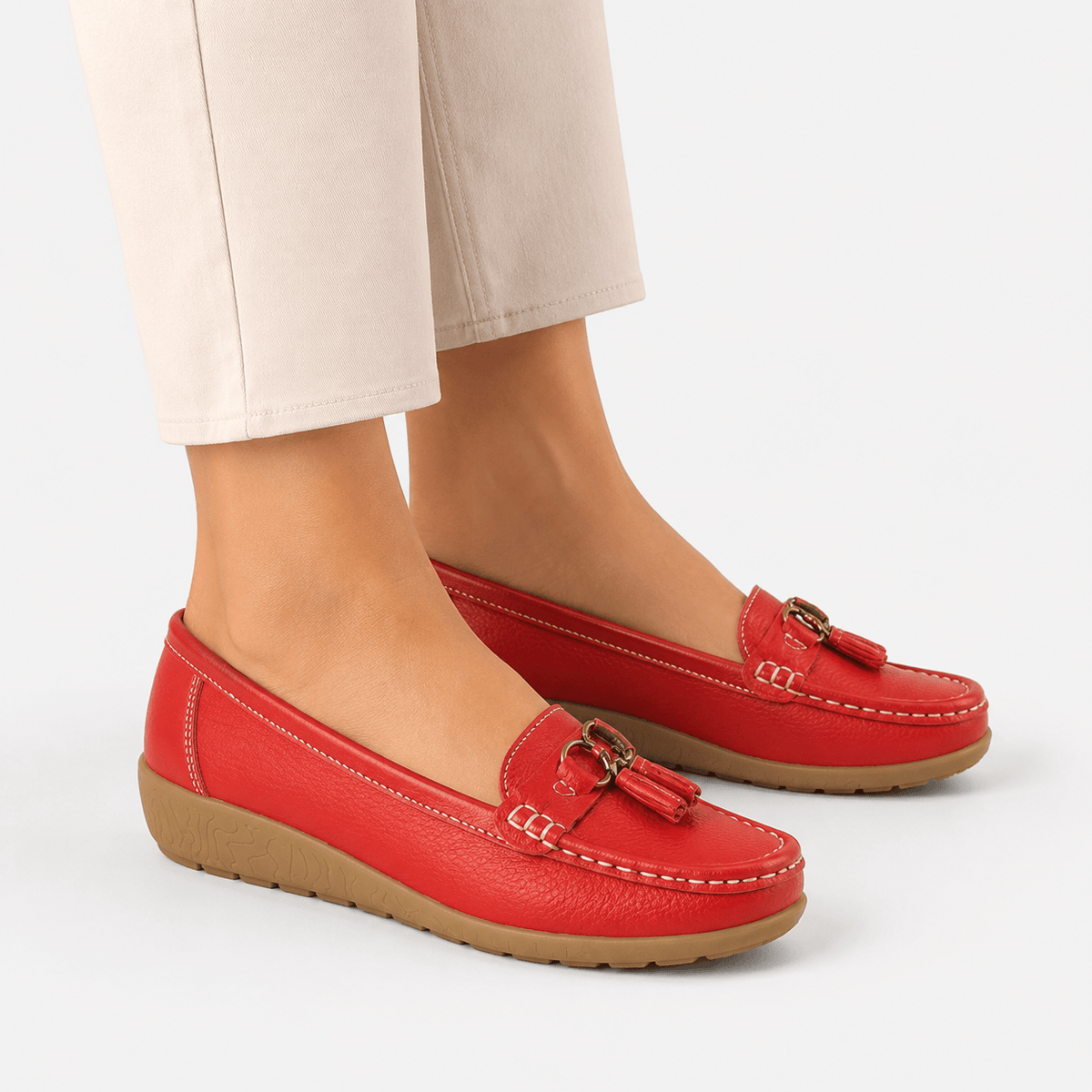 Comptoir du Mocassin Mocassins Femme en Cuir Rouge à Enfiler à Glands