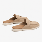 Comptoir du Mocassin Mocassins plats femme sable à boucle et pompon