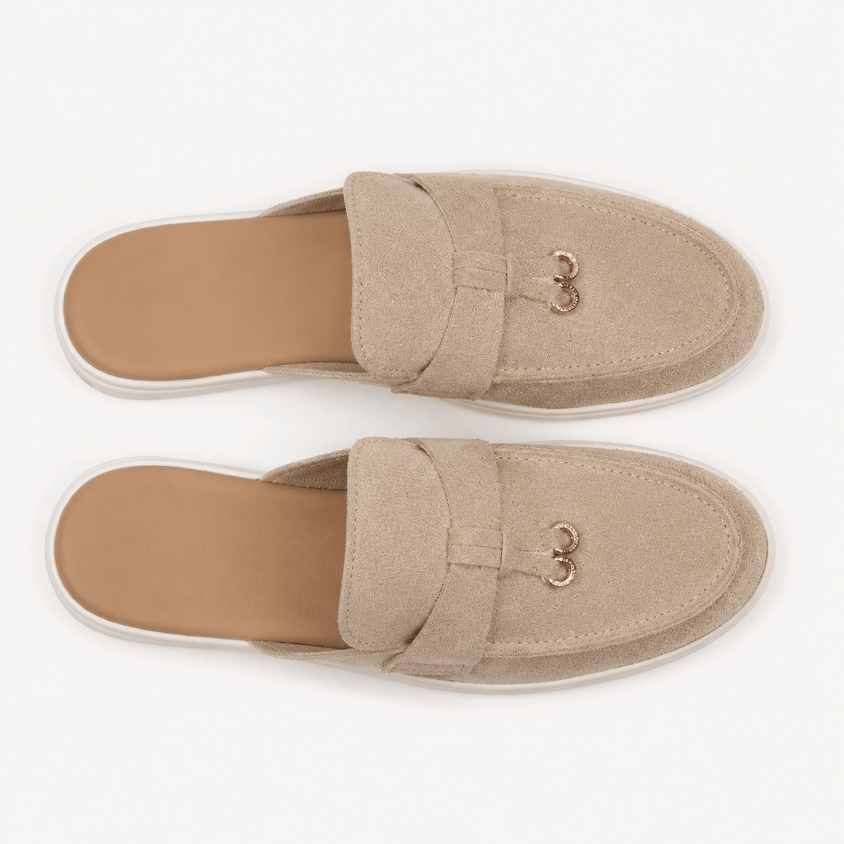Comptoir du Mocassin Mocassins plats femme sable à boucle et pompon